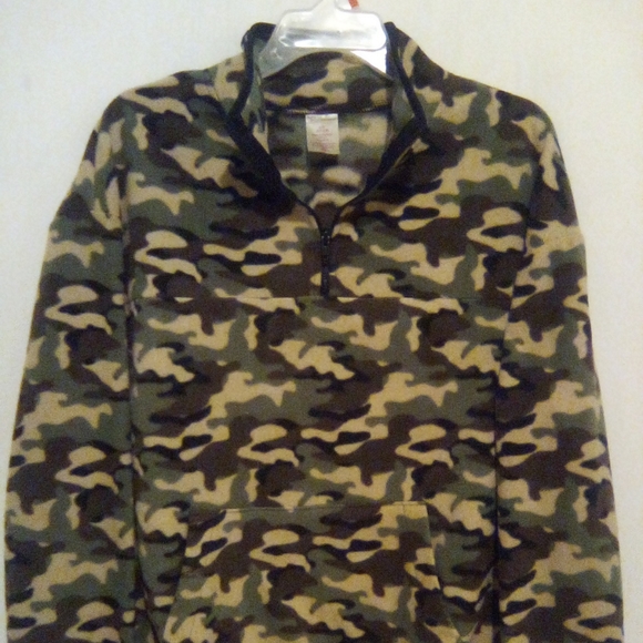 🌞Camo Sweater🌚 - Picture 5 of 11